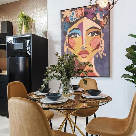 Requena Suite Apartment Sevilla Buitenkant foto