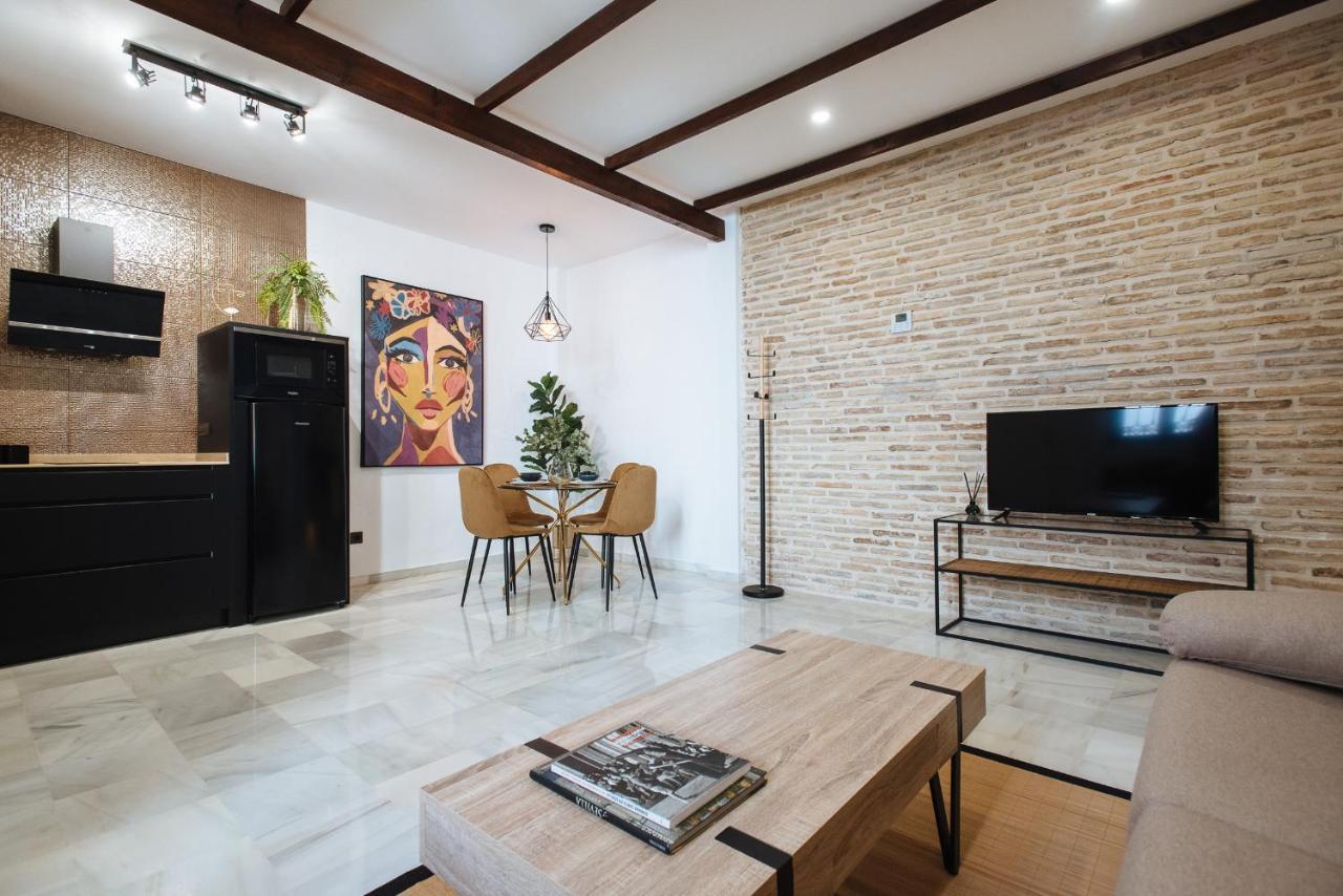 Requena Suite Apartment Sevilla Buitenkant foto