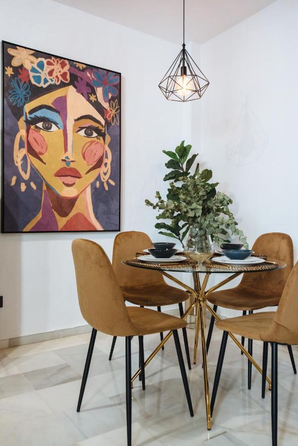Requena Suite Apartment Sevilla Buitenkant foto