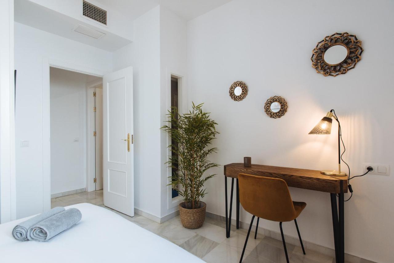 Requena Suite Apartment Sevilla Buitenkant foto