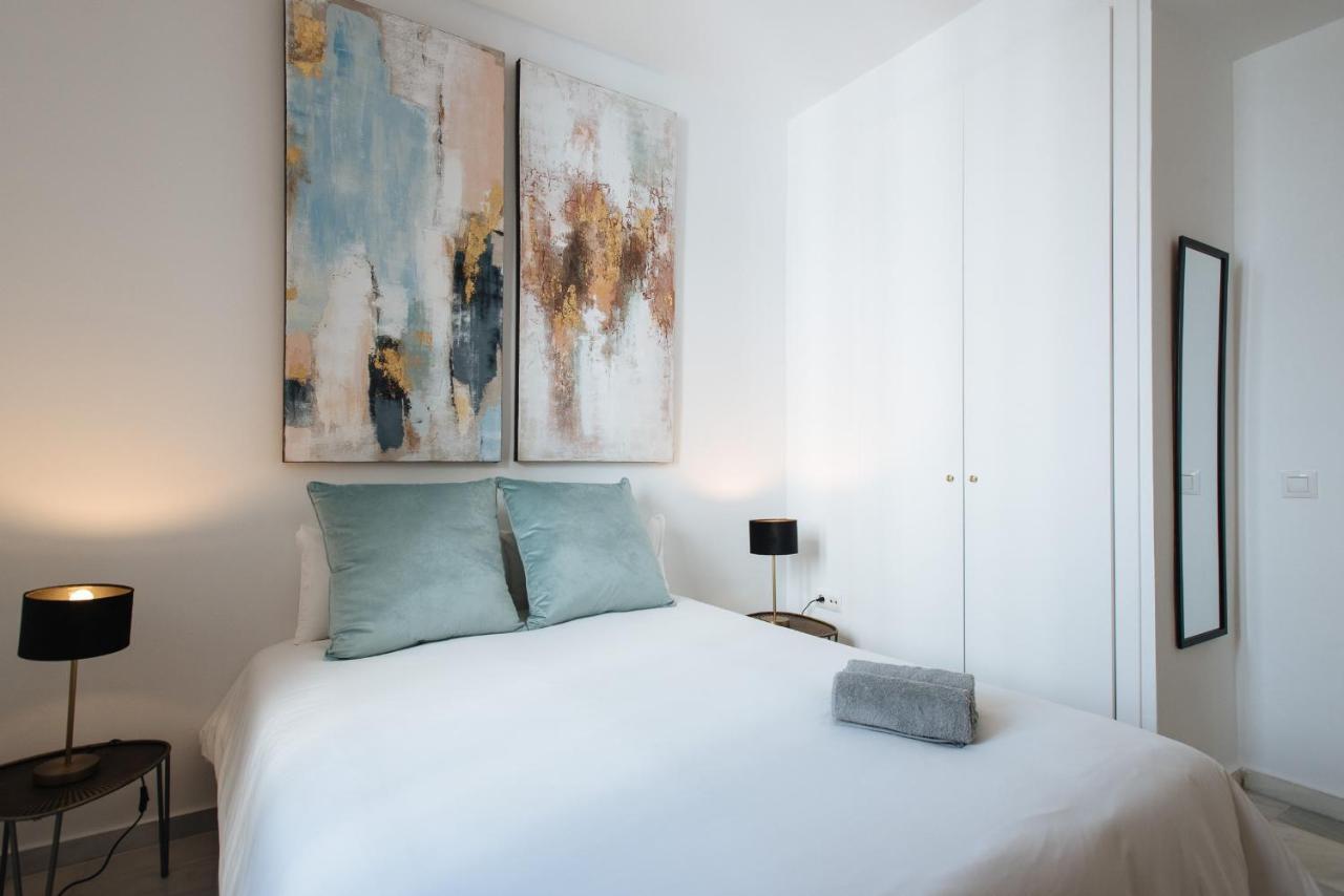Requena Suite Apartment Sevilla Buitenkant foto