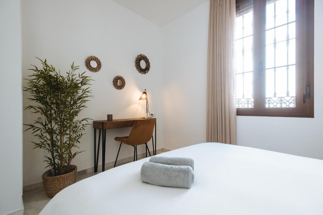 Requena Suite Apartment Sevilla Buitenkant foto