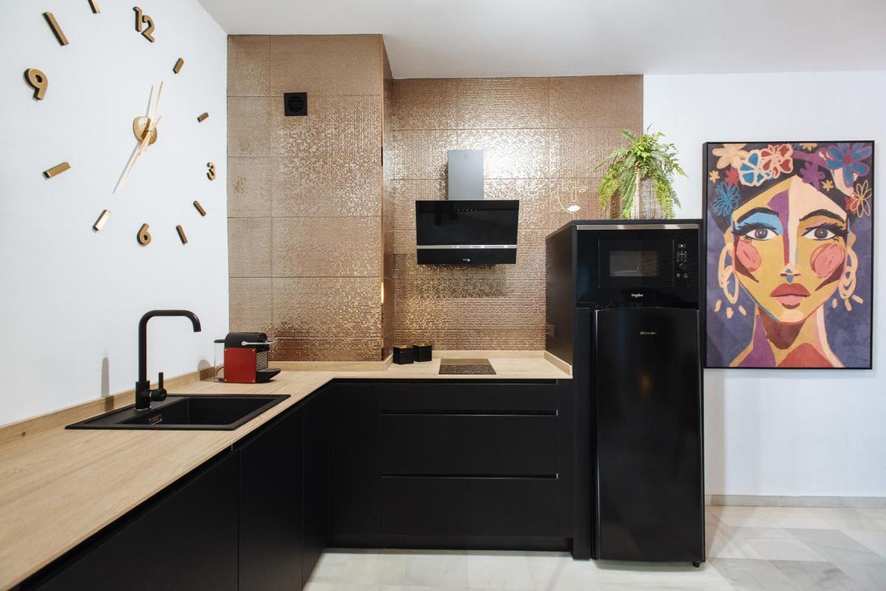 Requena Suite Apartment Sevilla Buitenkant foto